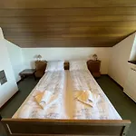 Sara's 게스트하우스 3*