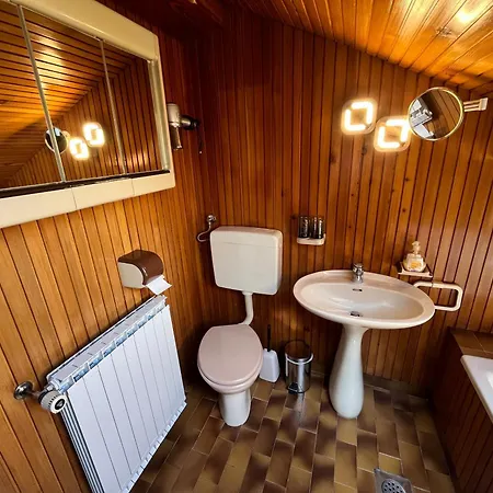 Sara's Guest house